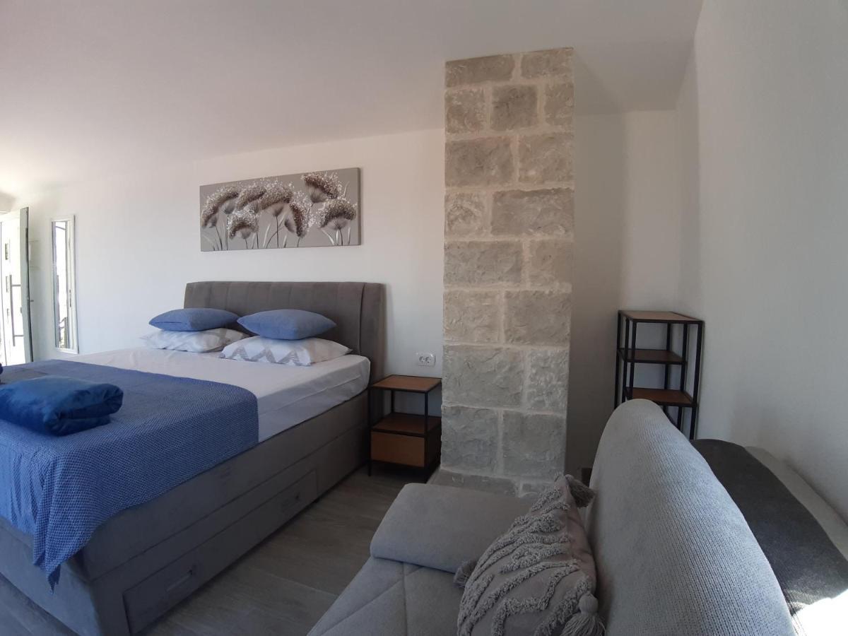 マカルスカ Olive Stone Houseヴィラ エクステリア 写真