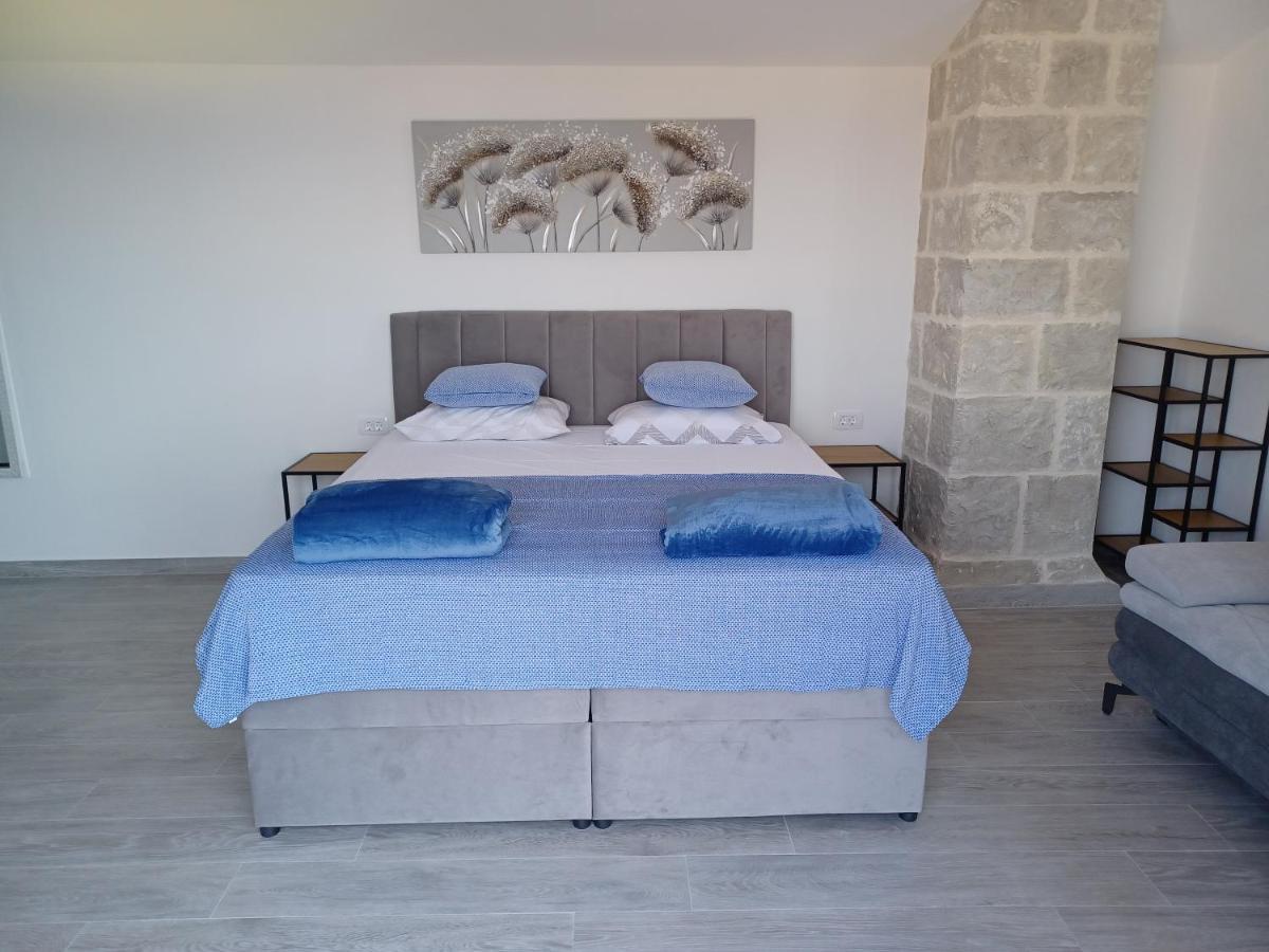 マカルスカ Olive Stone Houseヴィラ エクステリア 写真