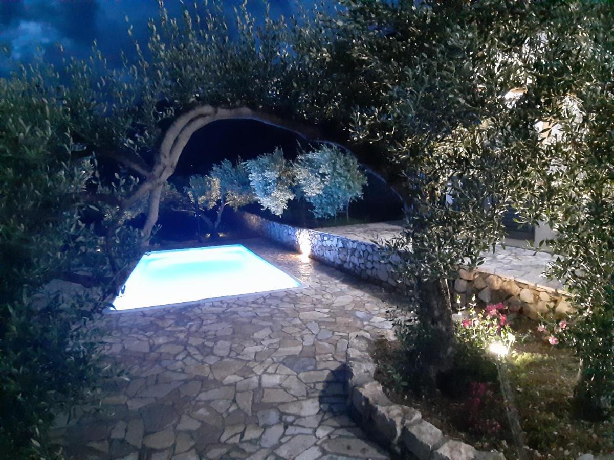マカルスカ Olive Stone Houseヴィラ エクステリア 写真
