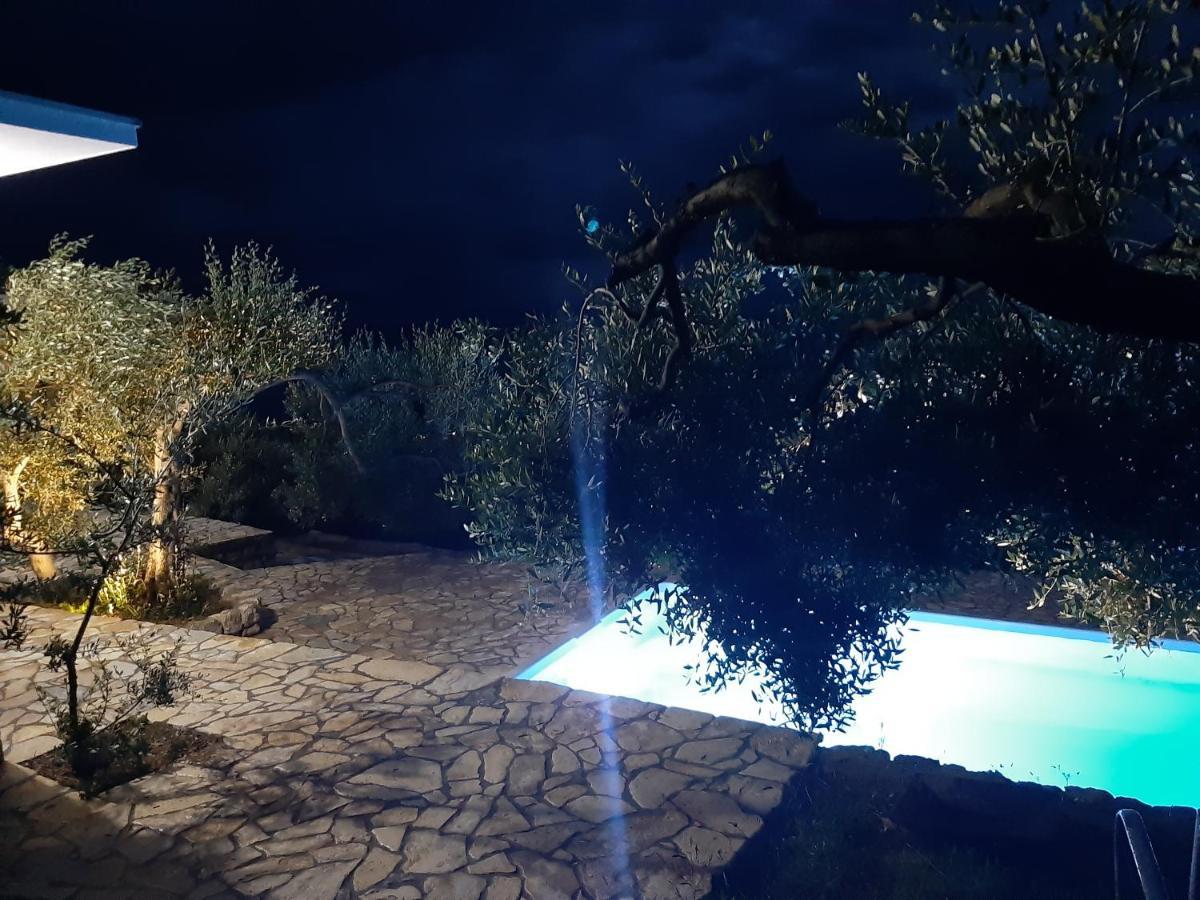 マカルスカ Olive Stone Houseヴィラ エクステリア 写真