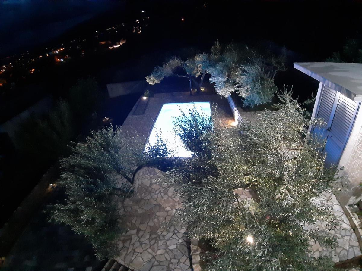 マカルスカ Olive Stone Houseヴィラ エクステリア 写真