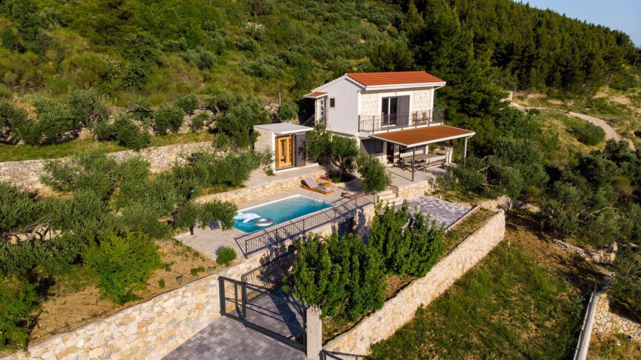 マカルスカ Olive Stone Houseヴィラ エクステリア 写真