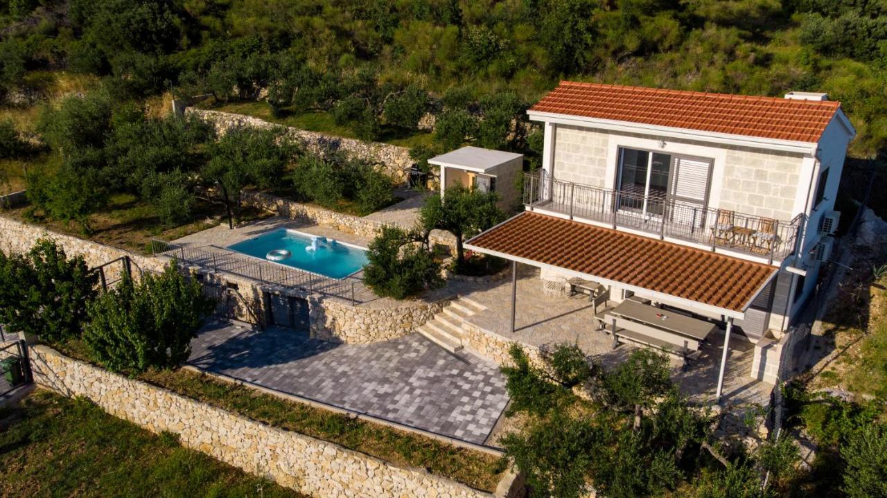 マカルスカ Olive Stone Houseヴィラ エクステリア 写真